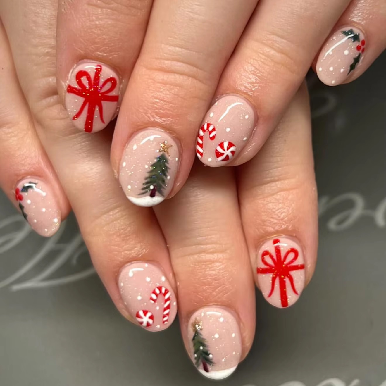 เล็บปลอมแบบกดติด ทรงกลมสั้น ลา - Christmas Tree Artificial บทวิจารณ์และราคา